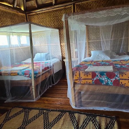 Mwamba Kelele Lodge Fort Portal Extérieur photo
