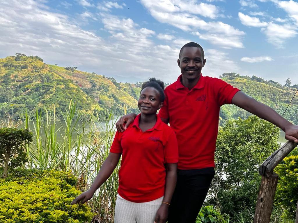 Mwamba Kelele Lodge Fort Portal Extérieur photo